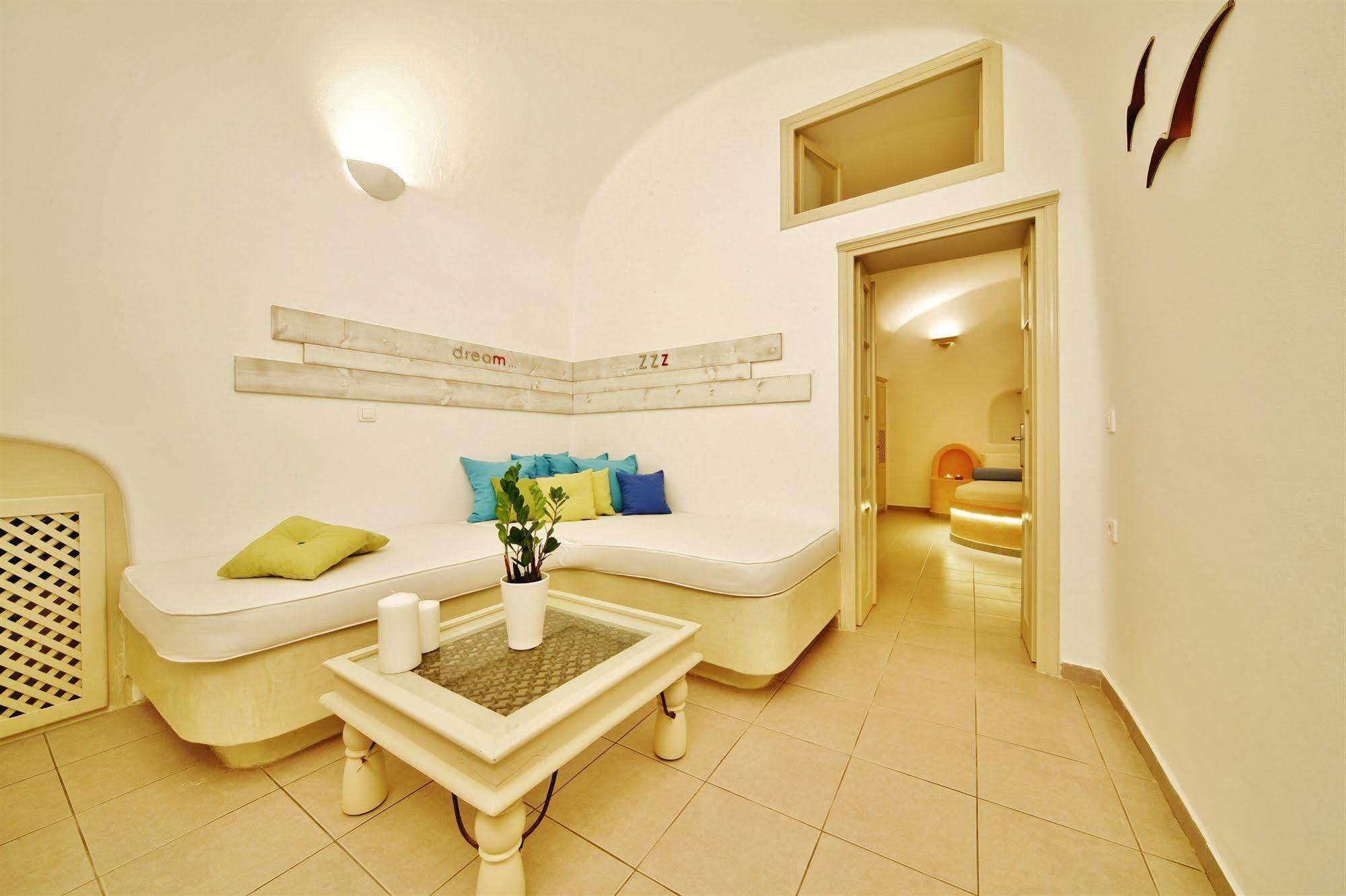 Chroma Suites Oia  Luaran gambar