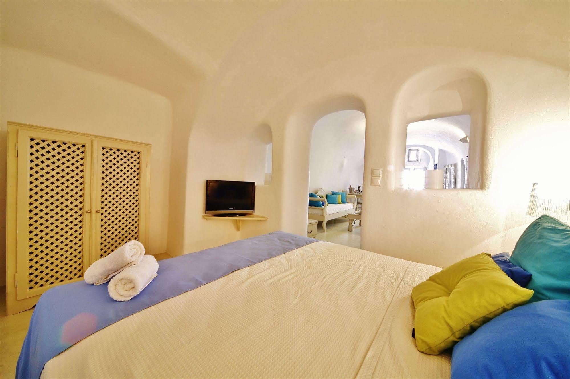 Chroma Suites Oia  Luaran gambar